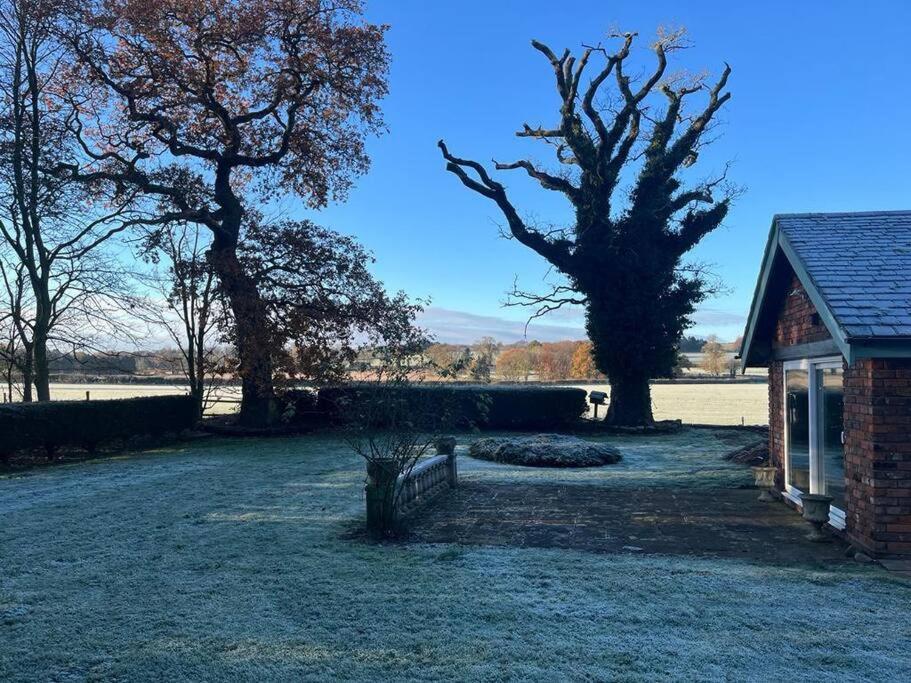 Brownhills Villa Eaton  Dış mekan fotoğraf