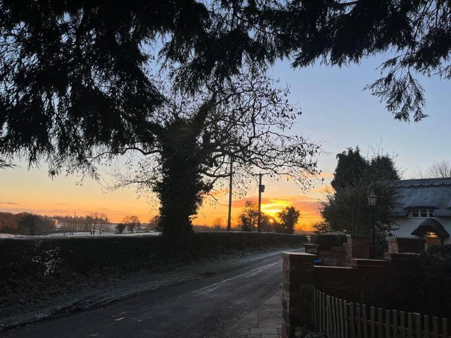 Brownhills Villa Eaton  Dış mekan fotoğraf